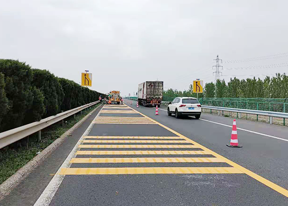 道路标线施工